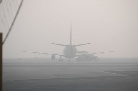 fog disrupts flights